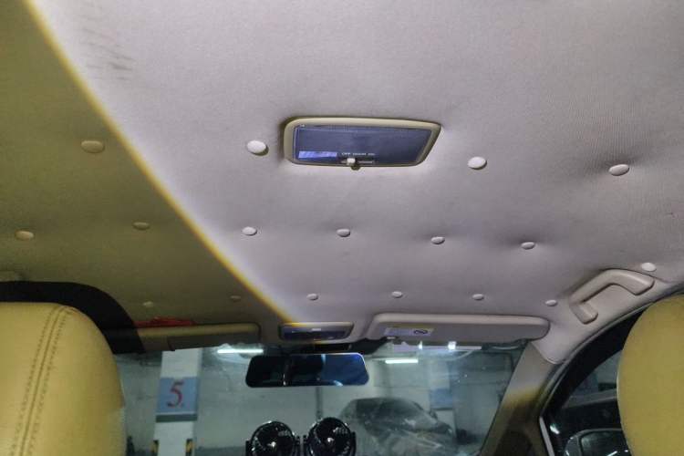 Used Great Wall C50 2012 1.5T Manual Luxury Version Headliner
