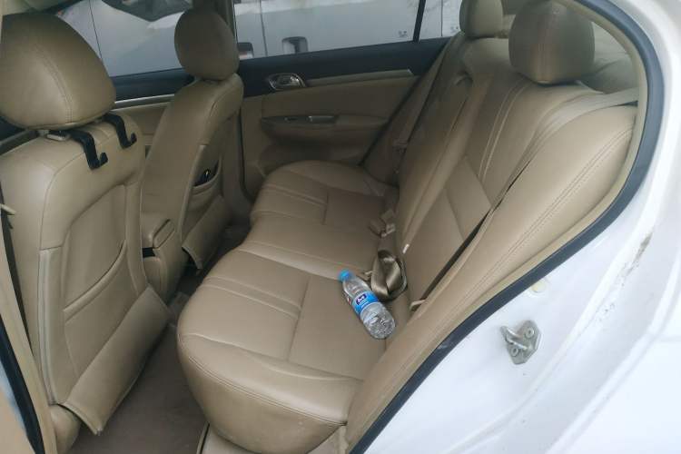 Used Great Wall C50 2012 1.5T Manual Fashion Edition Left Rear Seat