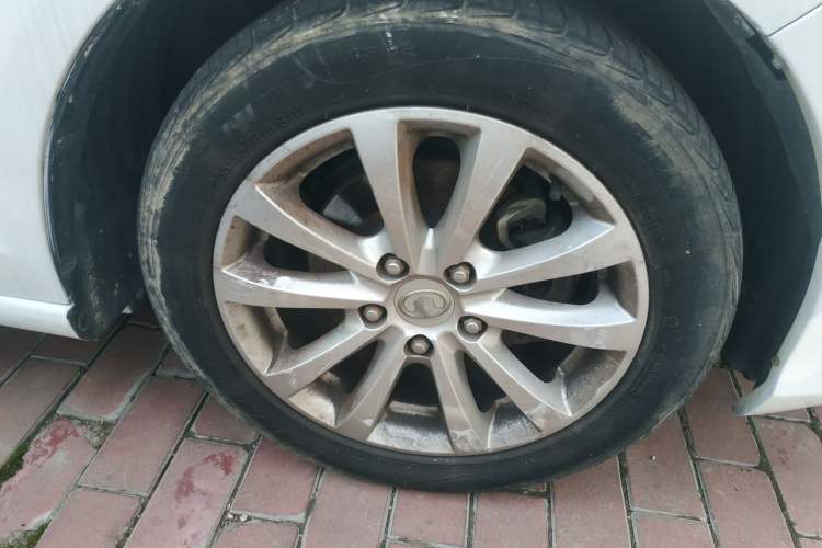Used Great Wall C50 2012 1.5T Manual Fashion Edition Right Front Wheel Hub