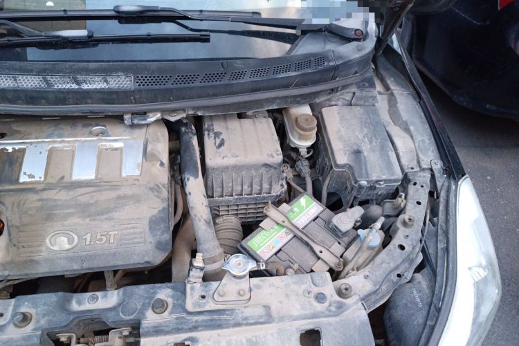 Used Great Wall C50 2013 1.5T Manual Fashion Edition Engine Bay Left