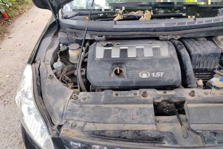 Used Great Wall C50 2013 1.5T Manual Elite Edition Engine Bay Right