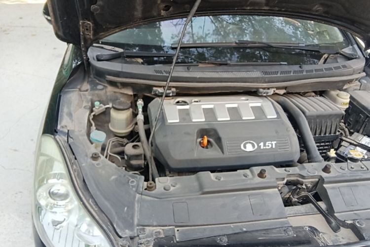 Used Great Wall C50 2013 1.5T Manual Elite Edition Engine Bay Right