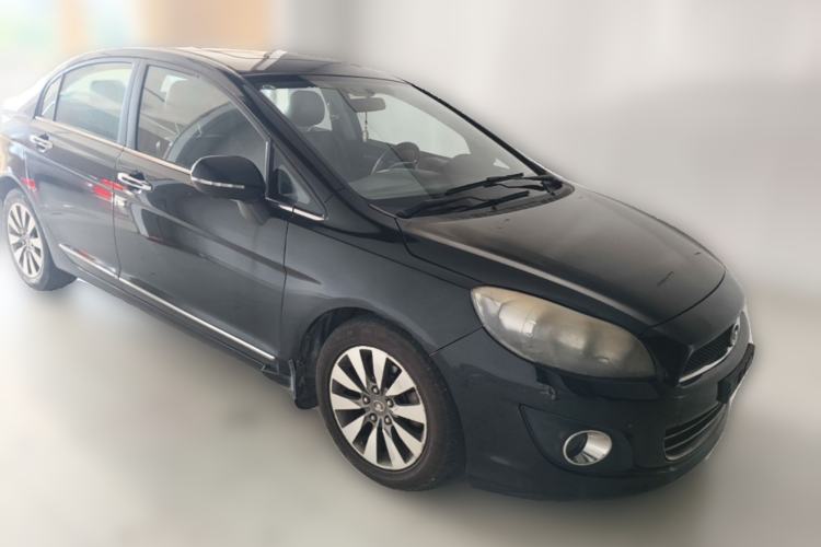 Used Great Wall C50 2013 1.5T Manual Elite Edition Front Right 45 Deg