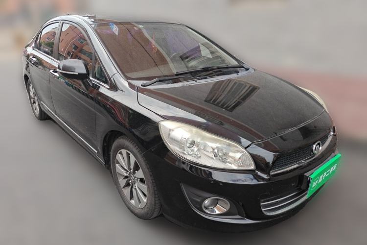Used Great Wall C50 2013 1.5T Manual Elite Edition Front Right 45 Deg