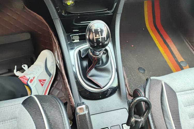 Used Great Wall C50 2013 1.5T Manual Luxury Model Gear Lever