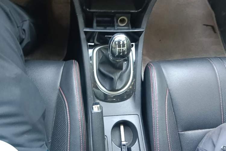 Used Great Wall C50 2013 1.5T Manual Elite Edition Gear Lever