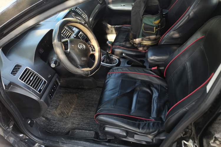 Used Great Wall C50 2013 1.5T Manual Elite Edition Left Front Seat