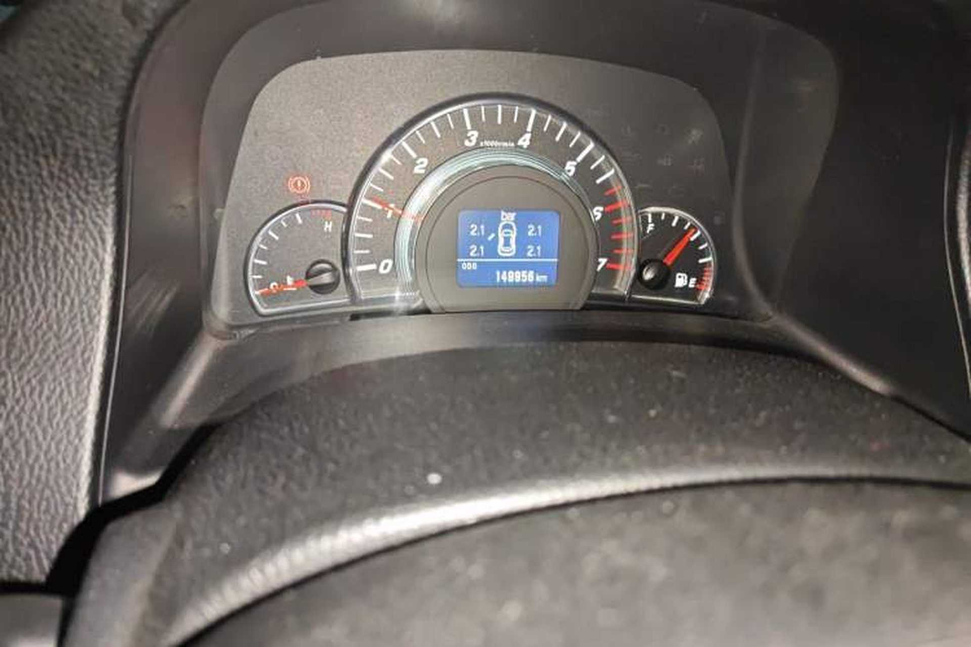 Used Great Wall C50 2013 1.5T Manual Elite Edition Odometer Close Up