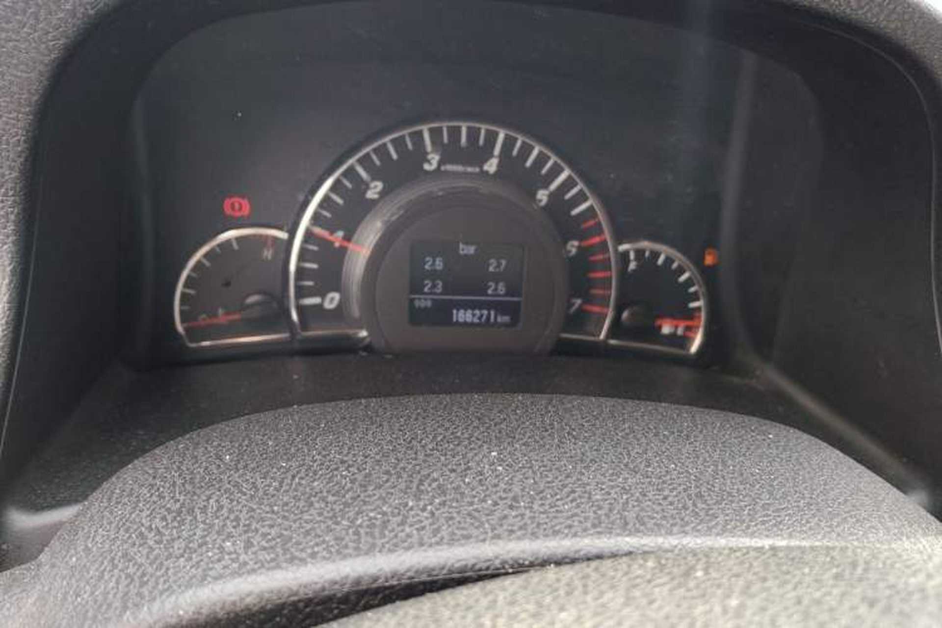 Used Great Wall C50 2013 1.5T Manual Elite Edition Odometer Close Up