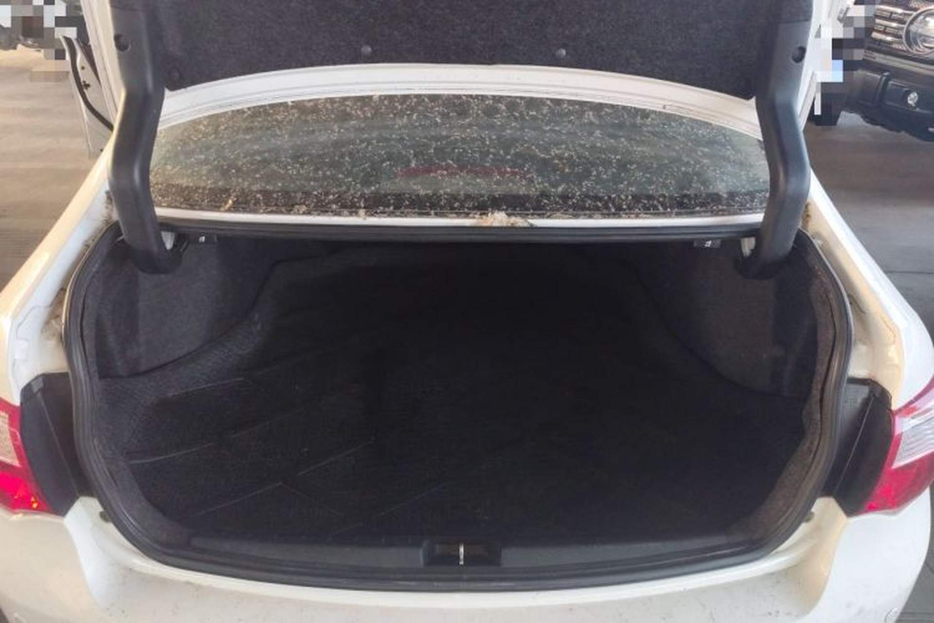 Used Great Wall C50 2013 1.5T Manual Fashion Edition Trunk