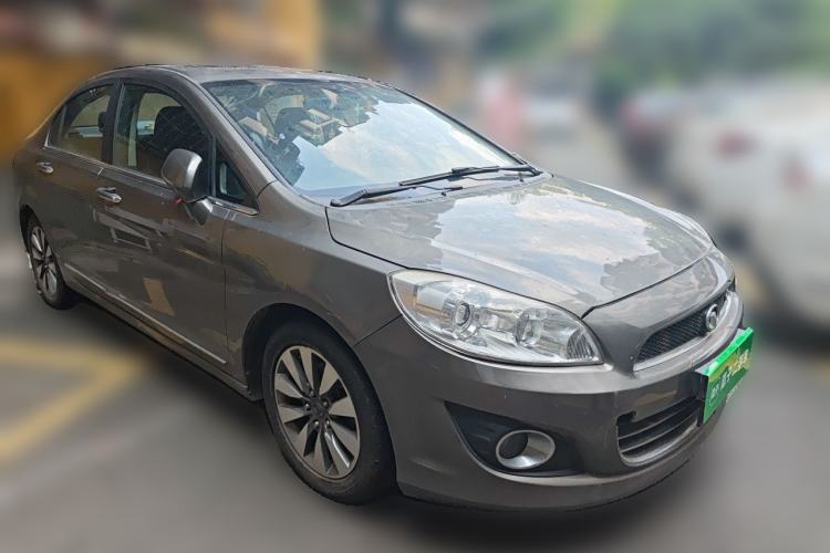 Used Great Wall C50 2013 1.5T Manual Elite Edition Front Right 45 Deg