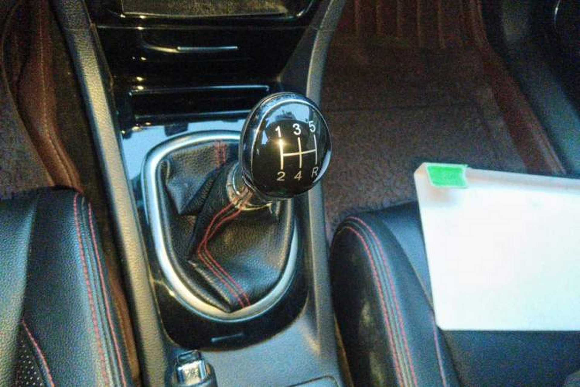 Used Great Wall C50 2013 1.5T Manual Fashion Edition Gear Lever