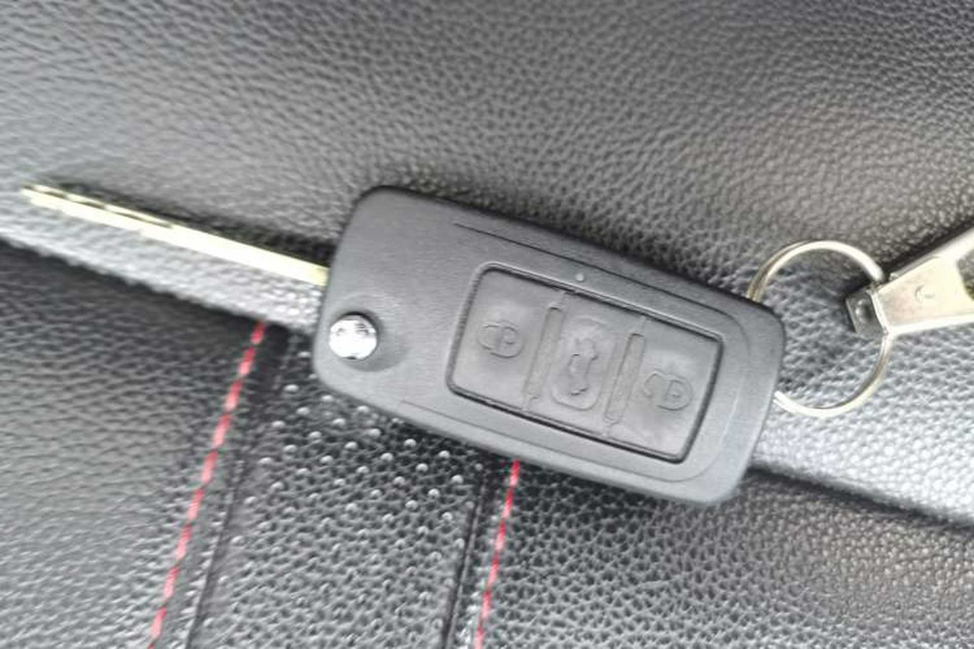 Used Great Wall C50 2013 1.5T Manual Elite Edition Interior 1
