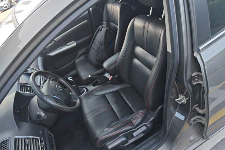 Used Great Wall C50 2013 1.5T Manual Elite Edition Left Front Seat