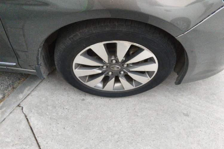 Used Great Wall C50 2013 1.5T Manual Fashion Edition Right Front Wheel Hub
