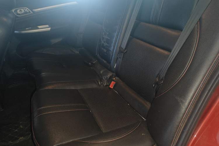 Used Great Wall C50 2013 1.5T Manual Elite Edition Interior 1