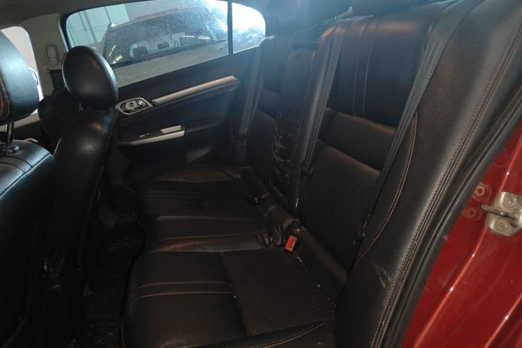 Used Great Wall C50 2013 1.5T Manual Elite Edition Interior 3