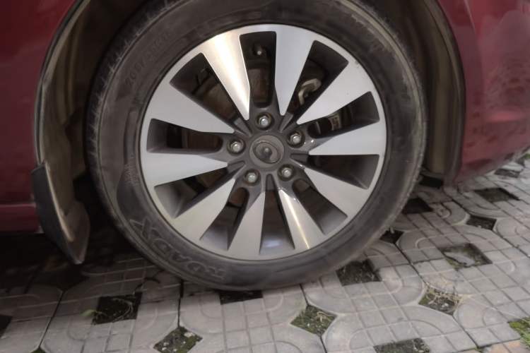 Used Great Wall C50 2013 1.5T Manual Fashion Edition Right Front Wheel Hub