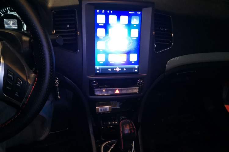 Used Great Wall C50 2013 1.5T Manual Fashion Edition Audio And AC Panel