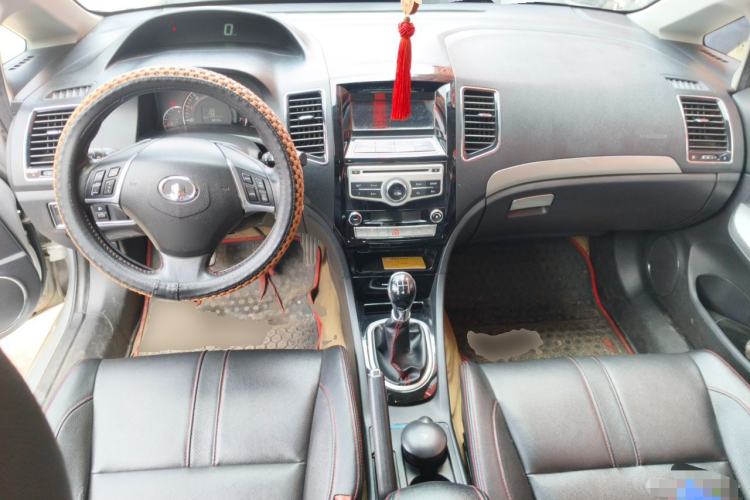 Used Great Wall C50 2013 1.5T Manual Fashion Edition Center Console