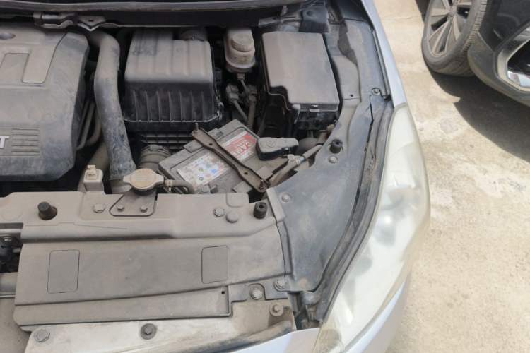 Used Great Wall C50 2013 1.5T Manual Fashion Edition Engine Bay Left