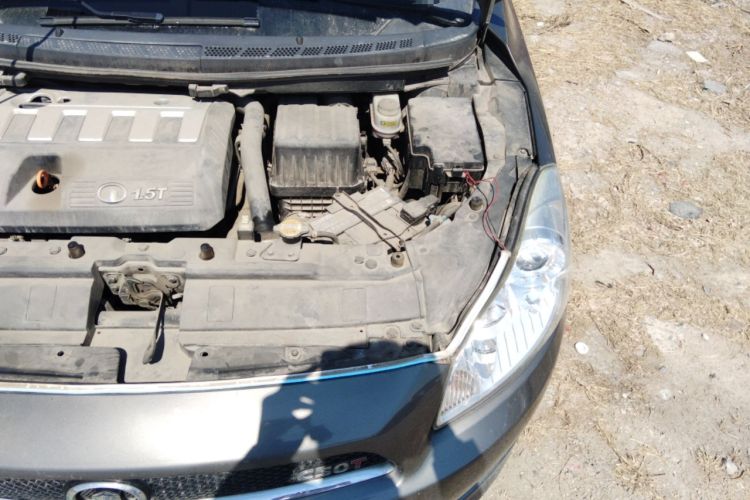 Used Great Wall C50 2013 1.5T Manual Elite Edition Engine Bay Left