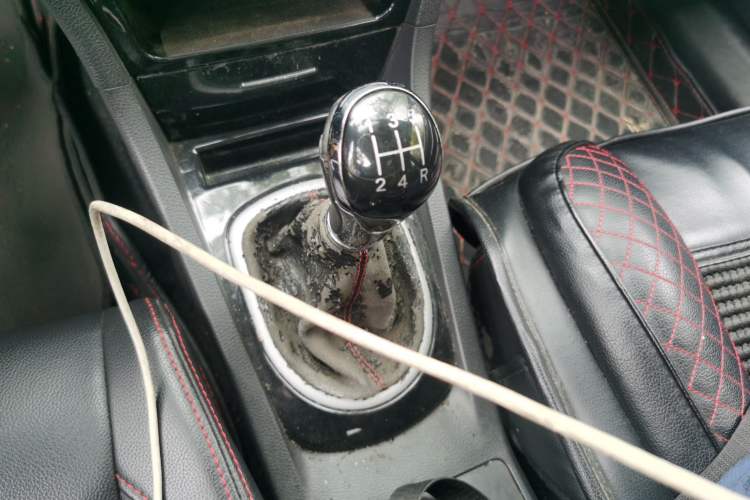 Used Great Wall C50 2013 1.5T Manual Elite Edition Gear Lever