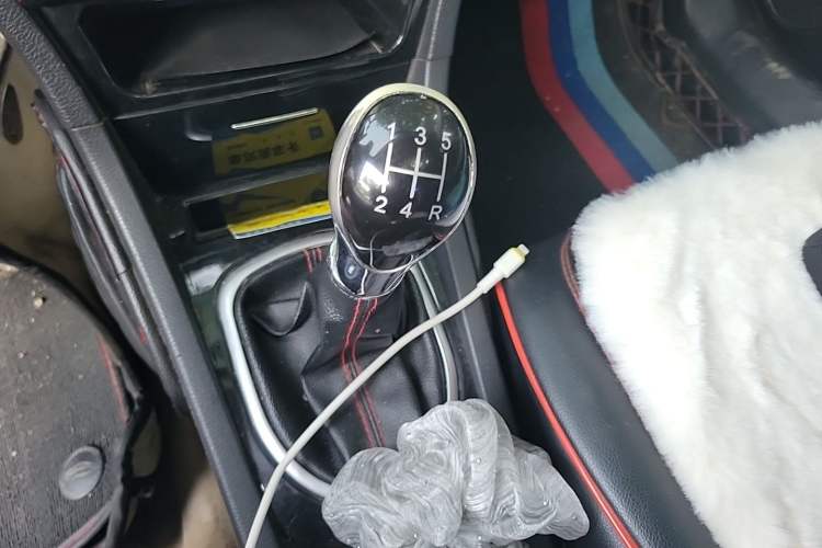 Used Great Wall C50 2013 1.5T Manual Elite Edition Gear Lever