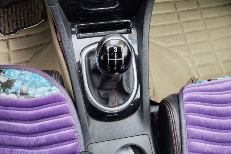 Used Great Wall C50 2013 1.5T Manual Elite Edition Gear Lever