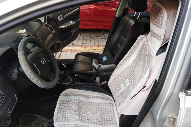 Used Great Wall C50 2013 1.5T Manual Elite Edition Left Front Seat