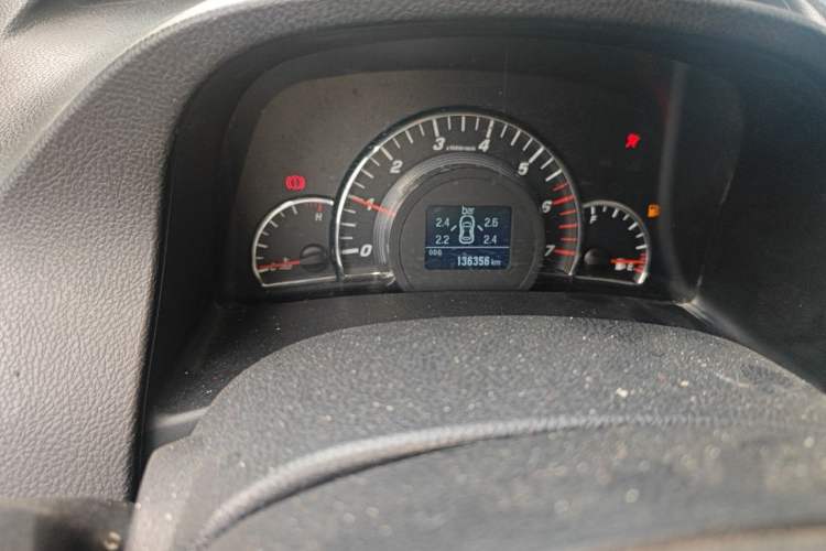 Used Great Wall C50 2013 1.5T Manual Elite Edition Odometer Close Up