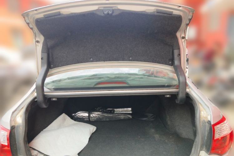 Used Great Wall C50 2013 1.5T Manual Fashion Edition Trunk