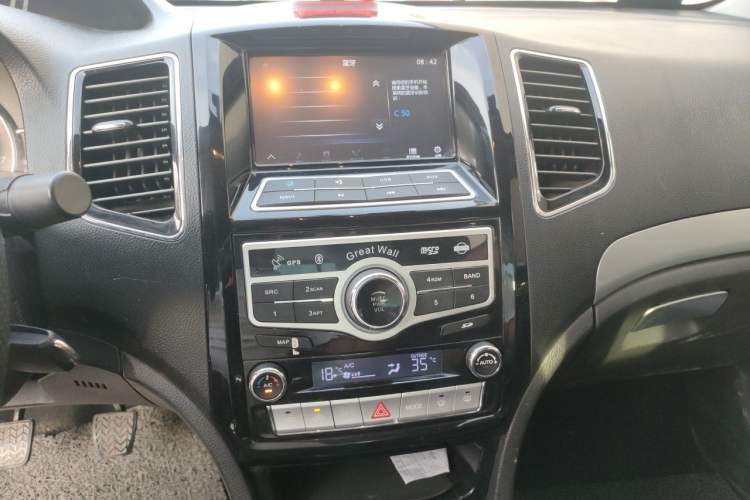Used Great Wall C50 2013 1.5T Manual Elite Edition Audio And AC Panel