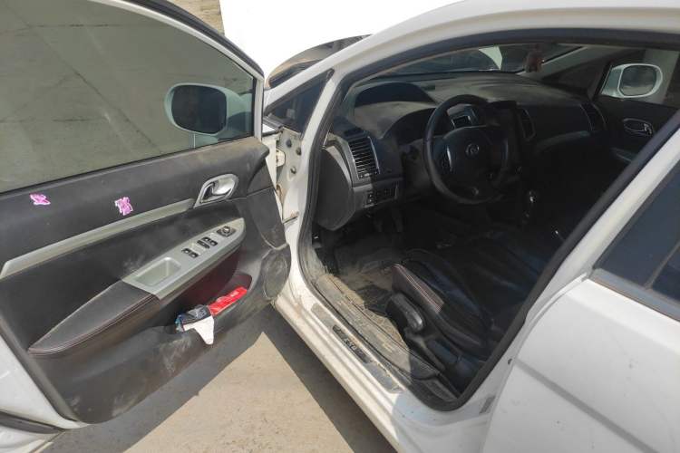 Used Great Wall C50 2013 1.5T Manual Elite Edition Driver Seat