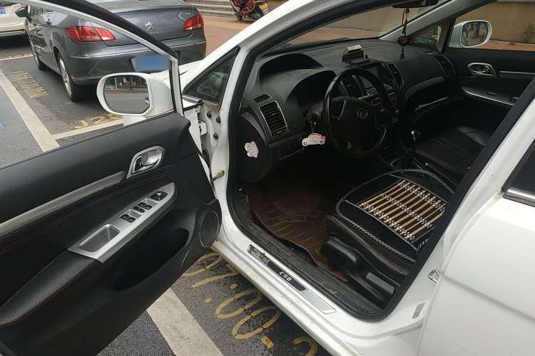 Used Great Wall C50 2013 1.5T Manual Elite Edition Driver Seat