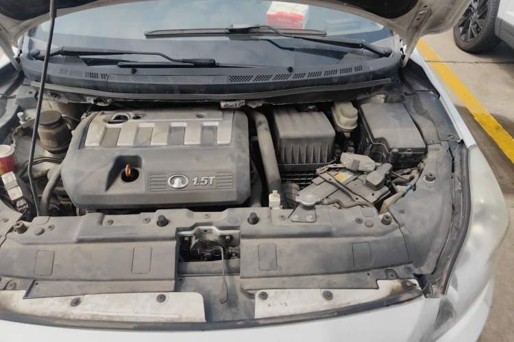 Used Great Wall C50 2013 1.5T Manual Fashion Edition Engine Bay Left