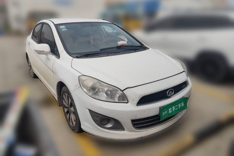 Used Great Wall C50 2013 1.5T Manual Fashion Edition Front Right 45 Deg