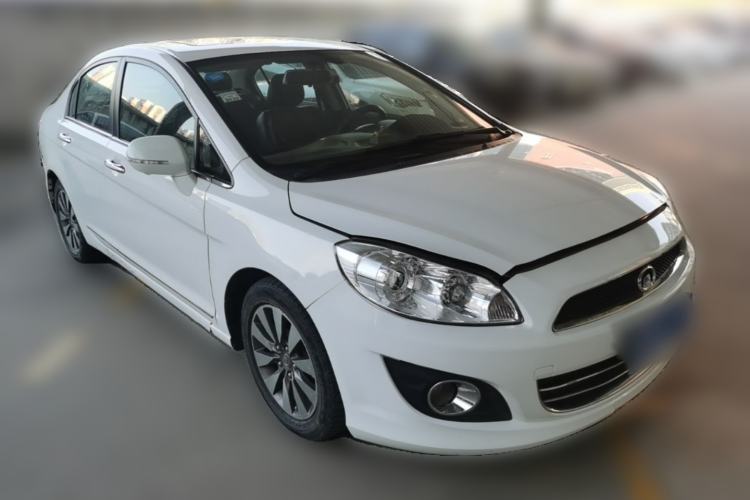 Used Great Wall C50 2013 1.5T Manual Elite Edition Front Right 45 Deg