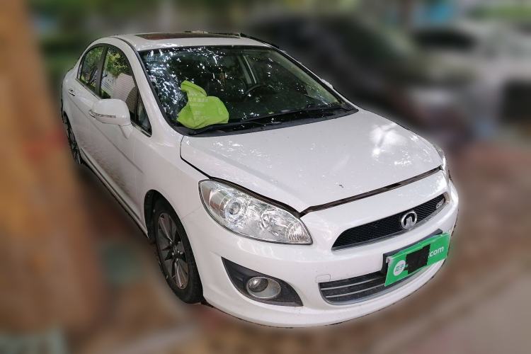 Used Great Wall C50 2013 1.5T Manual Elite Edition Front Right 45 Deg