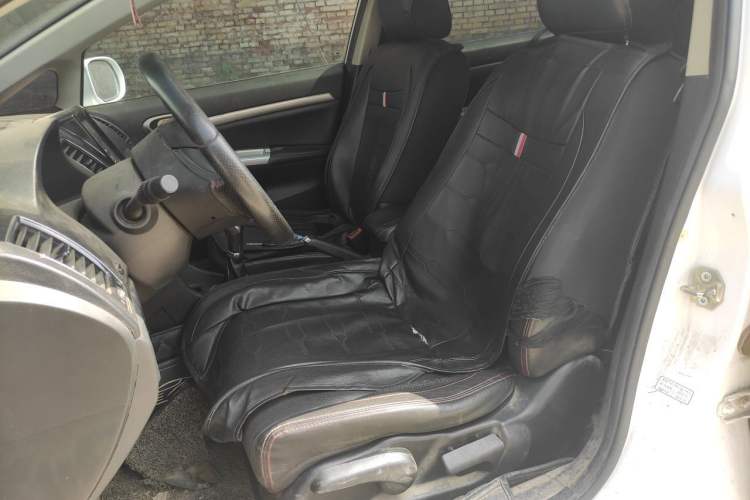 Used Great Wall C50 2013 1.5T Manual Elite Edition Left Front Seat
