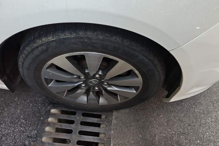 Used Great Wall C50 2013 1.5T Manual Elite Edition Right Front Wheel Hub