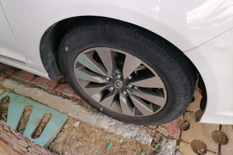 Used Great Wall C50 2013 1.5T Manual Elite Edition Right Front Wheel Hub