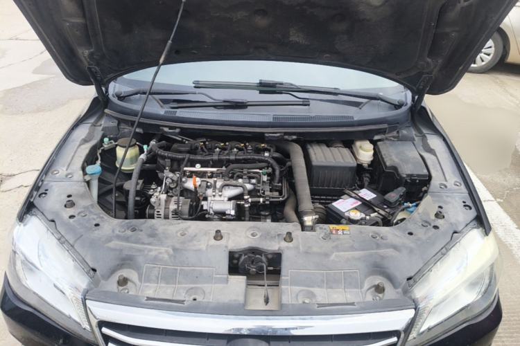 Used Great Wall C50 2014 Upgraded Model 1.5T Manual Elite Version Engine Bay