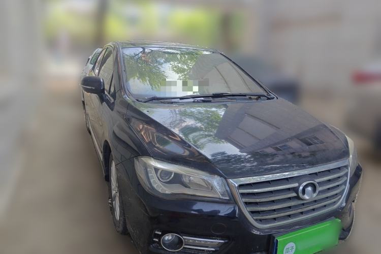 Used Great Wall C50 2014 Upgraded Model 1.5T Manual Elite Version Front Right 45 Deg