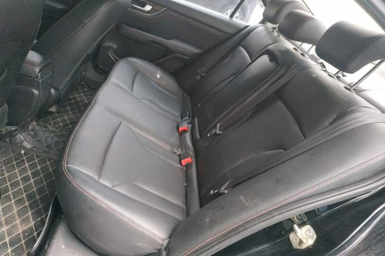 Used Great Wall C50 2014 Upgraded Model 1.5T Manual Elite Version Left Rear Seat