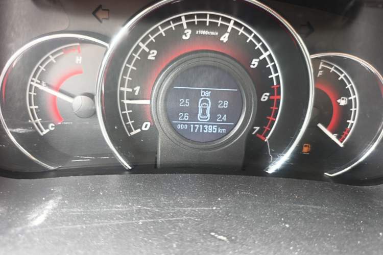 Used Great Wall C50 2014 Upgraded Model 1.5T Manual Elite Version Odometer Close Up