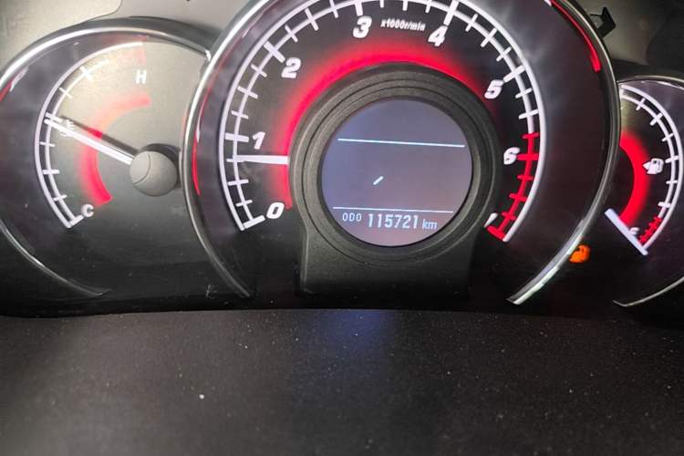 Used Great Wall C50 2014 Upgraded Model 1.5T Manual Fashion Edition Odometer Close Up