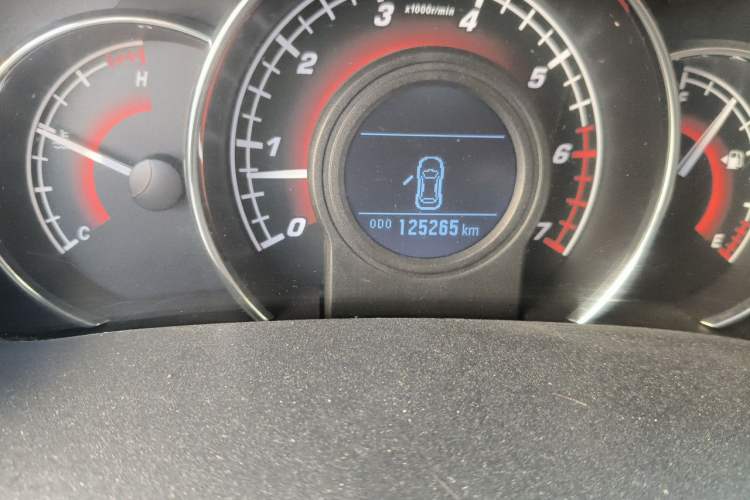 Used Great Wall C50 2014 Upgraded Model 1.5T Manual Comfort Version Odometer Close Up