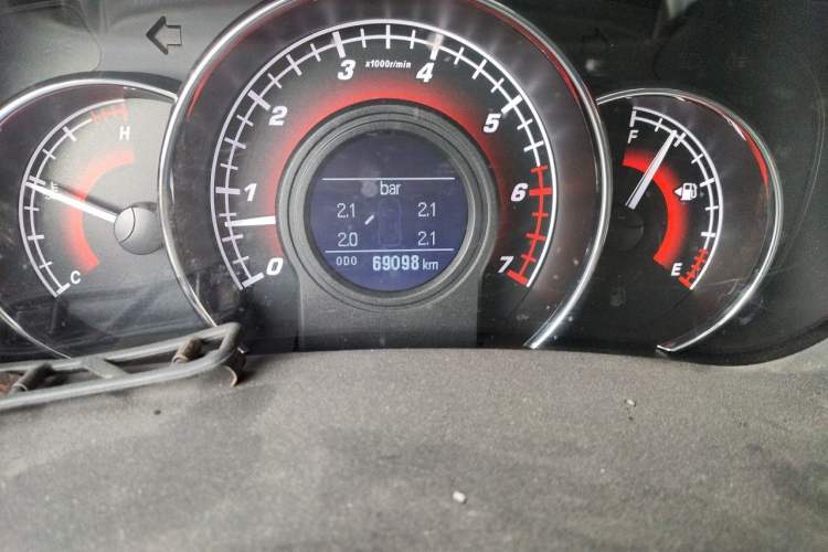Used Great Wall C50 2014 Upgraded Model 1.5T Manual Elite Version Odometer Close Up