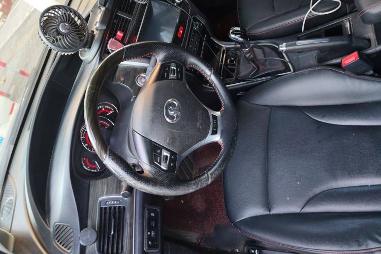 Used Great Wall C50 2014 Upgraded Model 1.5T Manual Elite Version Steering Wheel